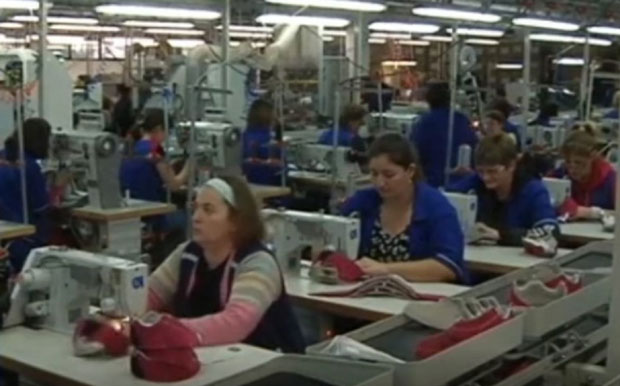 НОВИ ПОГОН ОБУЋАРА: Парилаб ће до лета проширити посао у Алибунару